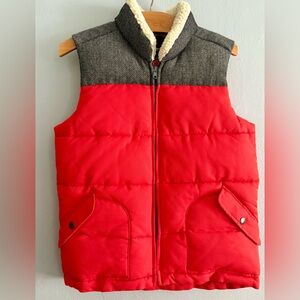 GAP Kids Puffer Jacket in Red and Gray, Size L (10-12)